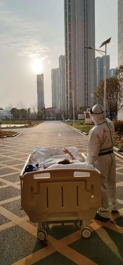 震撼上海抗疫展的20个感动瞬间