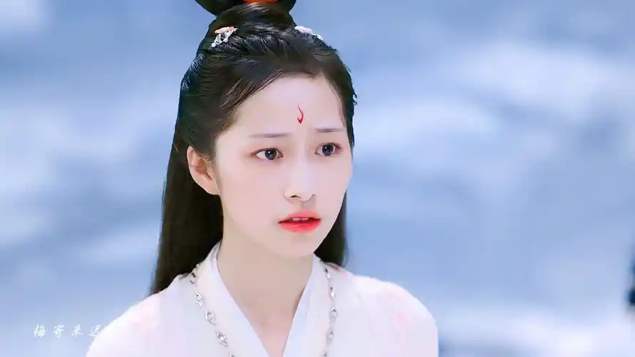 琉璃|杨肸子×小银花/*陆嫣然