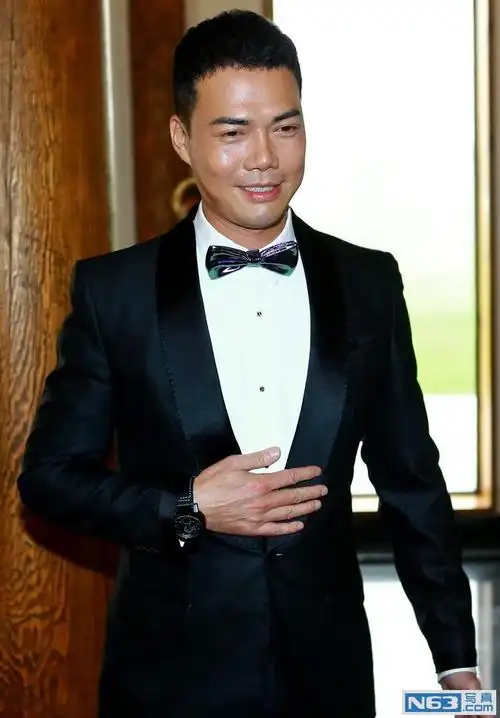 谢天华写真图片-自制800x1280壁纸.大图-明星写真馆n63.com