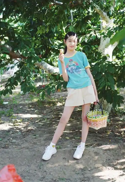 世界最爱欢迎女童星之一:张籽沐被网友戏称为演艺圈的"小骨戏"