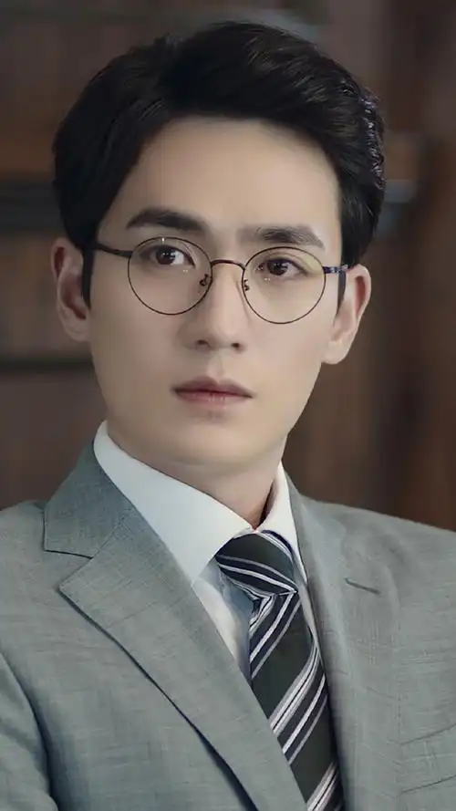 娱乐圈戴眼镜好看的男明星