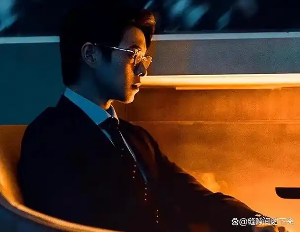 魏大勋是jyp第一个中国演员,凭孟宴臣一角吸了一大波粉丝