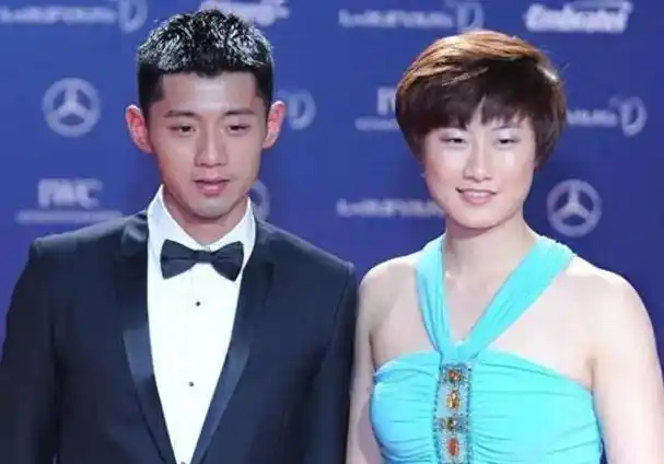 33岁丁宁疑分手!曾被曝婚期已定,近照:形象颠覆,留长发变淑女