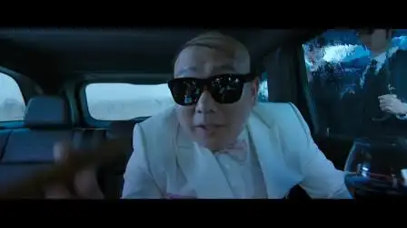 分手大师:唐大师势力太强,上车都有人给他跪下当椅子!