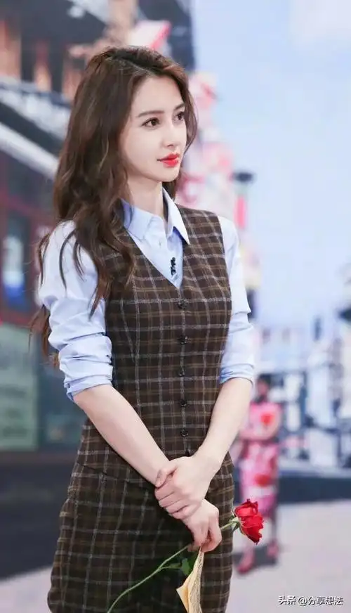 杨颖明星壁纸34