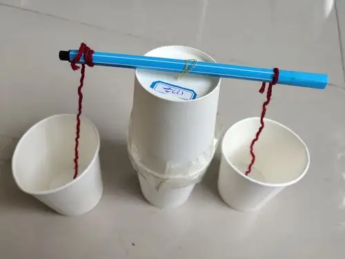 嵩县实验中学初中部———科技小制作作品展