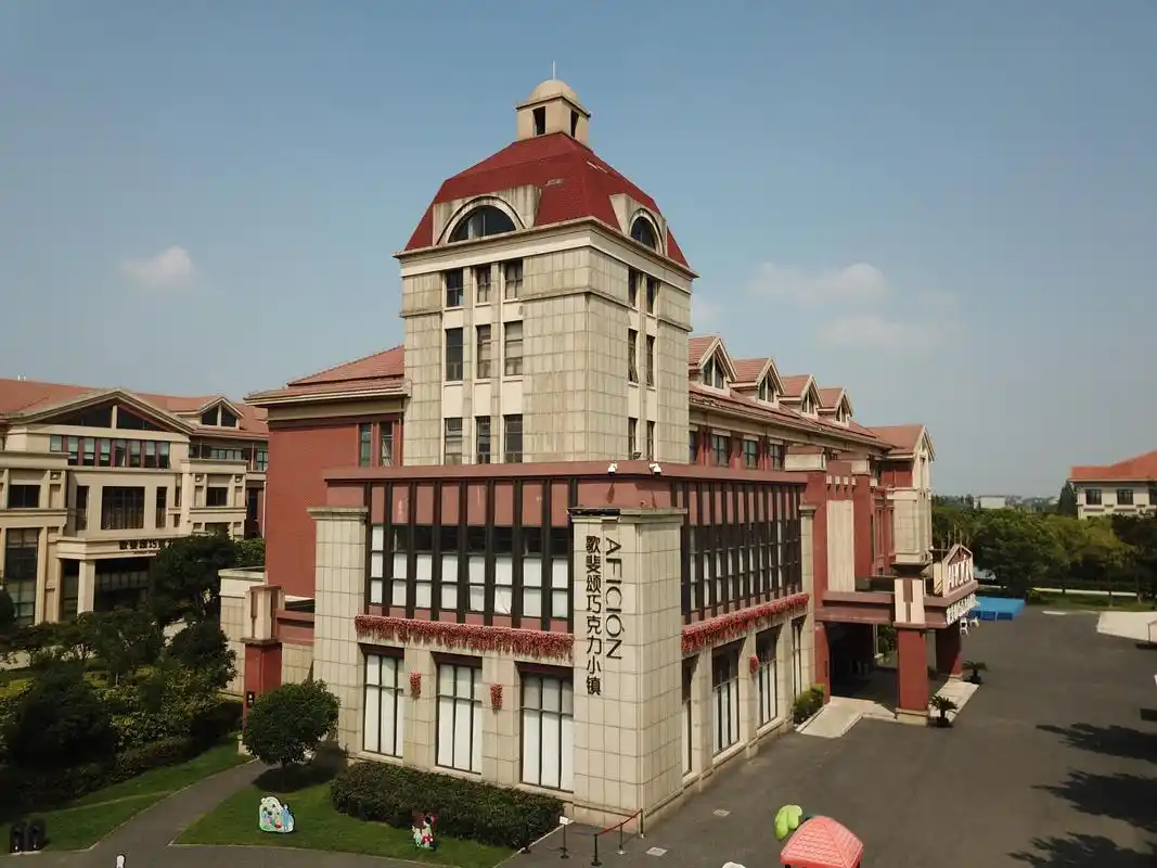 春节周边游歌斐颂巧克力小镇嘉兴工业旅游的创意