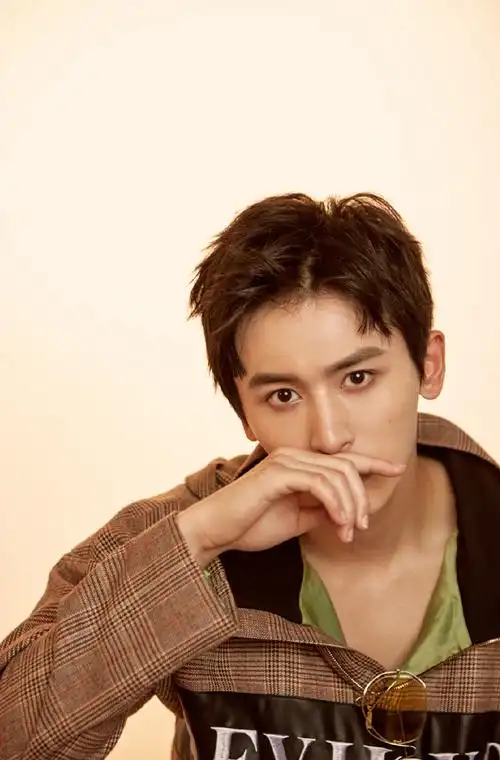 张哲瀚图片 张哲瀚魅力写真大片