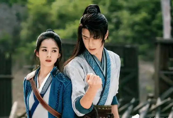 《有翡》热播中,网传赵丽颖王一博又合作,出演影视化古装剧!