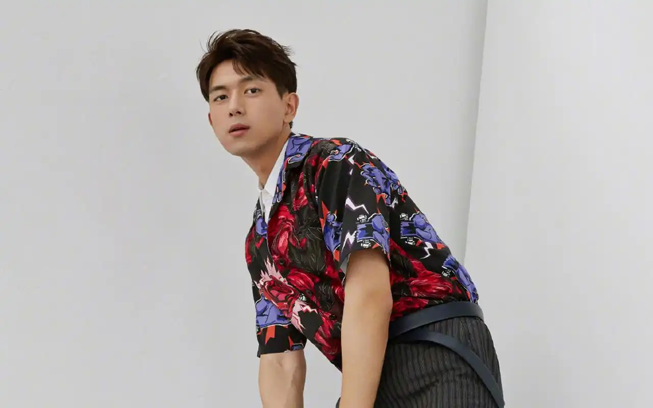 李现超帅写真图片桌面壁纸