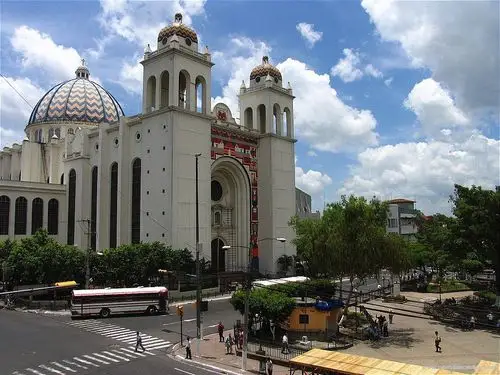 san salvador cathedral在圣萨尔瓦多 - advisor.travel