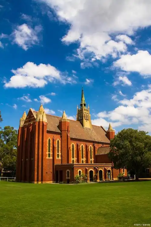 墨尔本大学