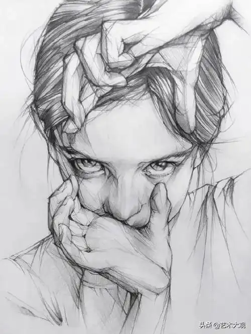 女性头像铅笔手绘|日本插画师藤保人物素描作品集