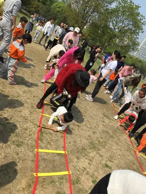 "我运动,我健康,我快乐"亲子运动会