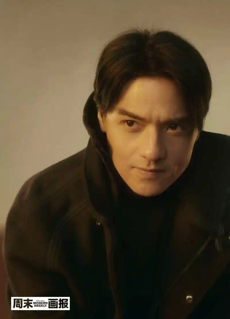 颜值不输鲜肉冯德伦时尚大片曝光