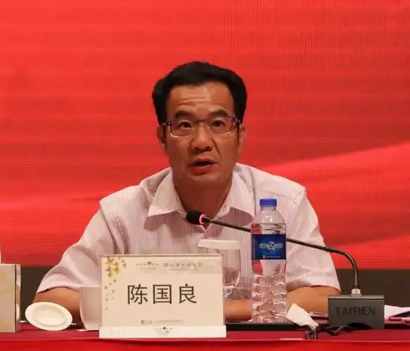 市委统战部副部长,市工商联党组书记陈国良