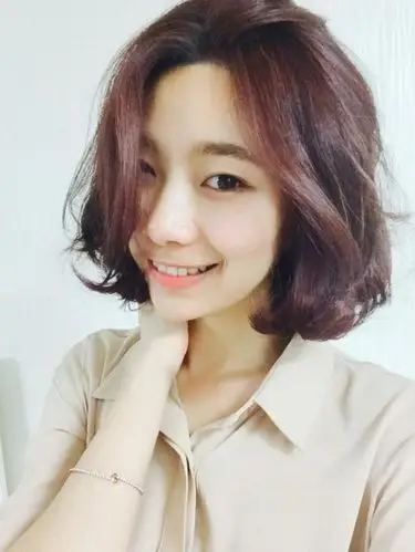 短发也可以性感很可爱,时尚造型尽显气质女人味