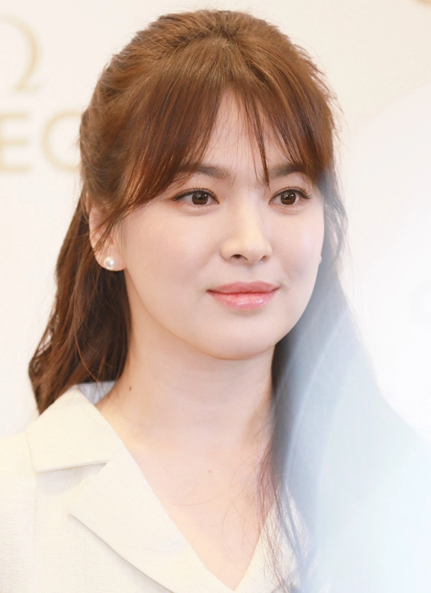 原创宋慧乔形象大变,身材臃肿没眼看,想不到女神也会"翻车"