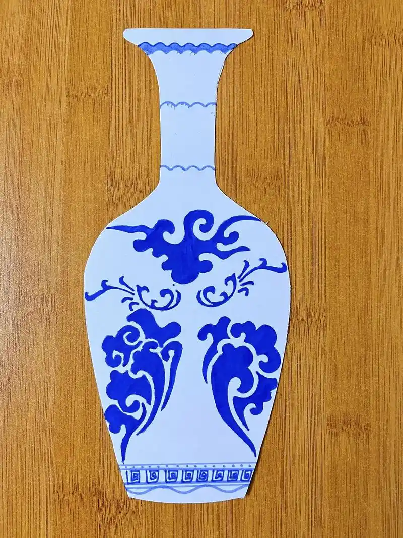 画画 #青花瓷#手绘 亲子作业有点费妈 - 抖音