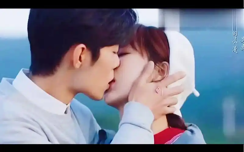 余生请多指教杨紫肖战吻戏青涩又唯美爱了爱了