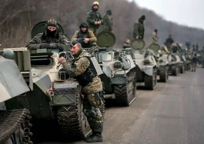 原创谁能救救乌克兰恐袭后16万俄罗斯人自愿参军再打十年的节奏