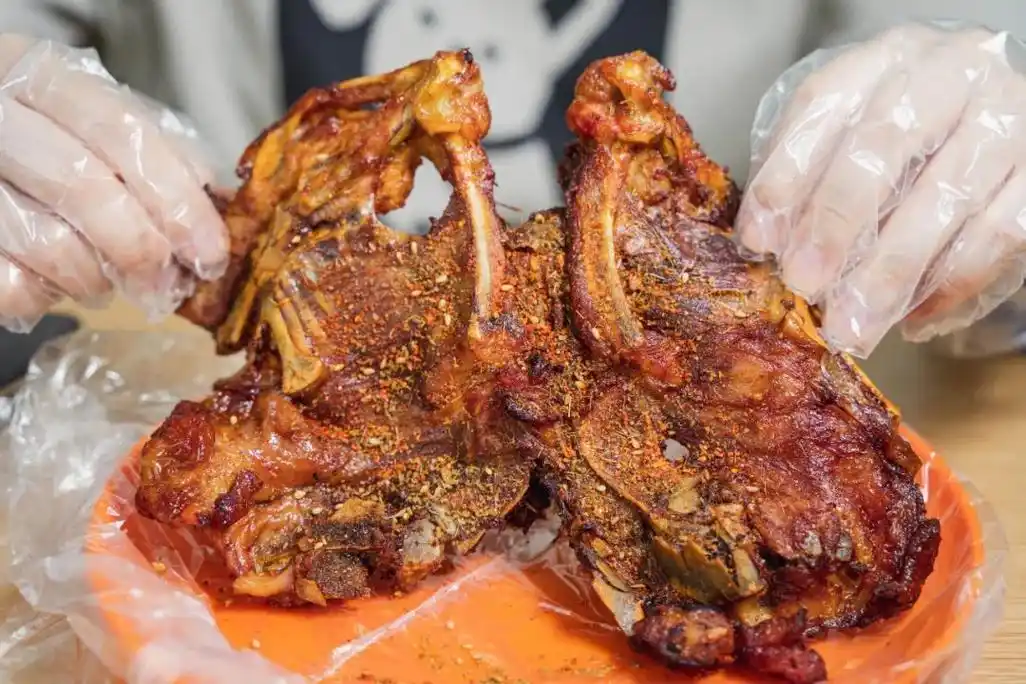 炸鸡架,干干巴巴