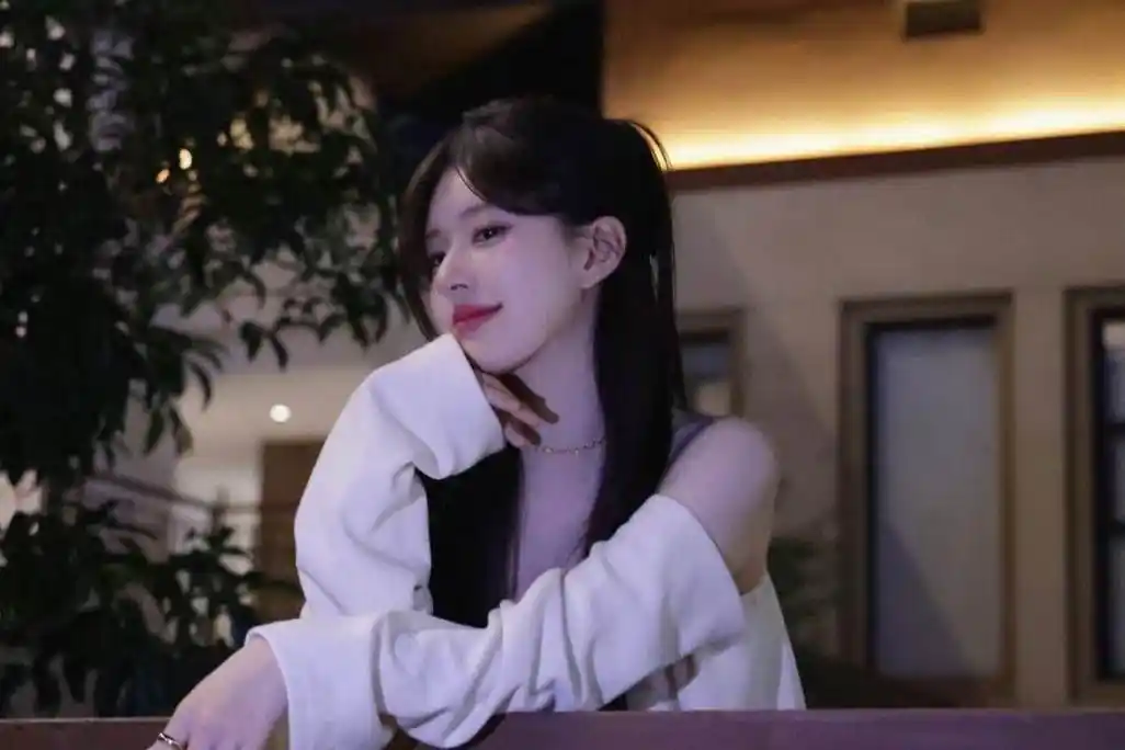 赵露思个人资料简介,赵露思是怎么出道的