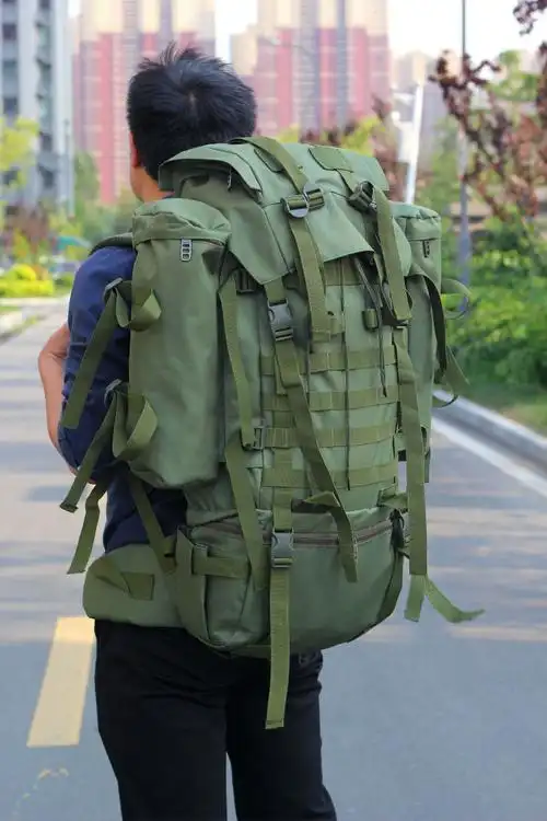 户外战术背包登山包双肩男户外防水超轻徒步背包大容量旅行背囊军迷彩