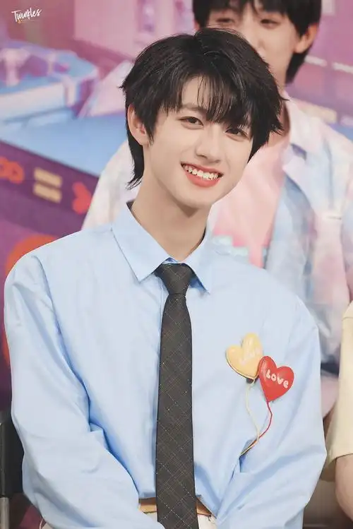 tf三代领头人朱志鑫三代唯一门面(盖楼净化贴)