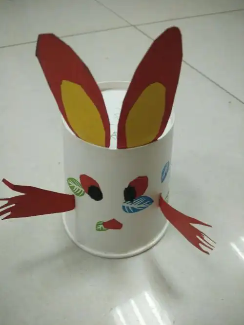 北湖小学二年级七班手工制作展示