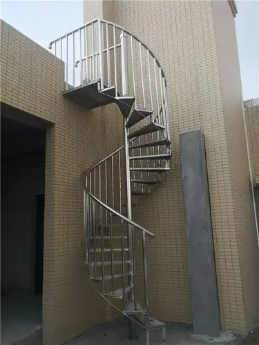 不锈钢楼梯扶手报价顺昌明门业梅州不锈钢楼梯扶手