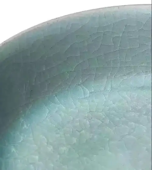 汝窑探微:关于汝窑开片之斜开片现象