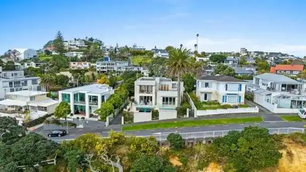 新西兰华人开发商暴雷,千万级豪宅遭法拍