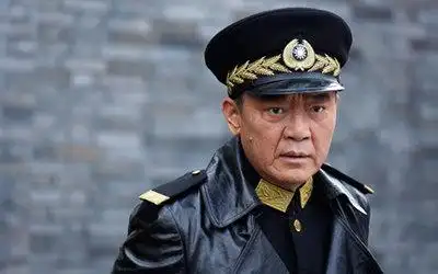 老兵最新壁纸_赵本山导演战争片老兵