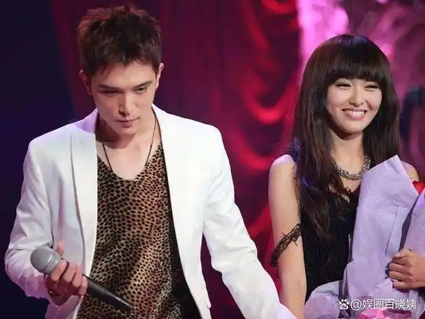 "双面甜心"唐嫣:从傻白甜到"汪小姐",嫁给罗晋成人生赢家