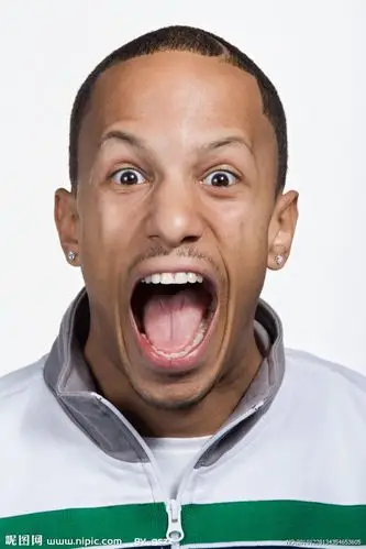 愤怒大喊的帅哥摄影图_帅哥表情_男性男人_人物图库_摄影图库_昵图网