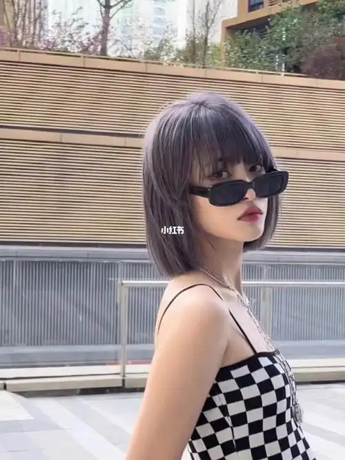 北京染发北京一刀切短发北京潮流发色北京做头发北京显白发色北京发型