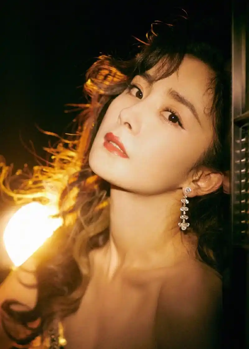 杨幂高清壁纸头像(十二)[小红花]