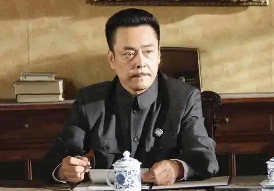 九死一生刘波扮演民国特务徐显文