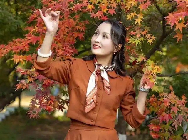 中年女士拍摄户外人像照8个技巧端庄大气自然好看