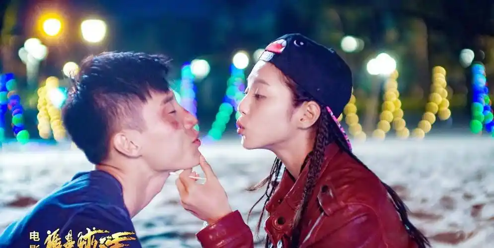 原创代旭女友尹雨航因家有儿女出道演过鹿晗姐姐爸爸是话剧演员