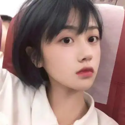 女生头像真人正脸