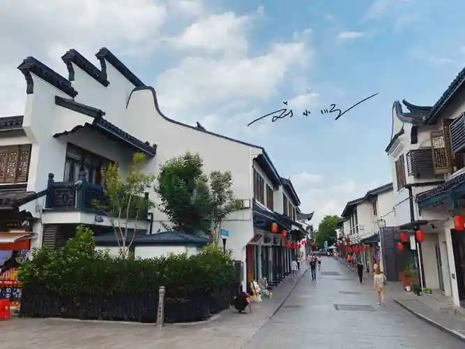 上海郊区的4a级旅游景区,历史悠久,不需要门票却几乎没什么游客