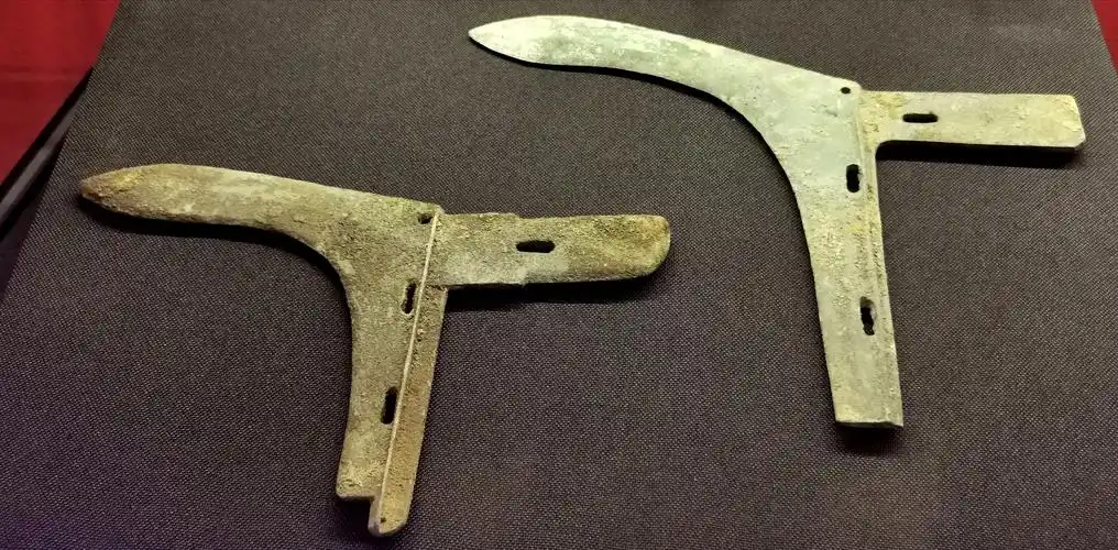 出土的汉代兵器