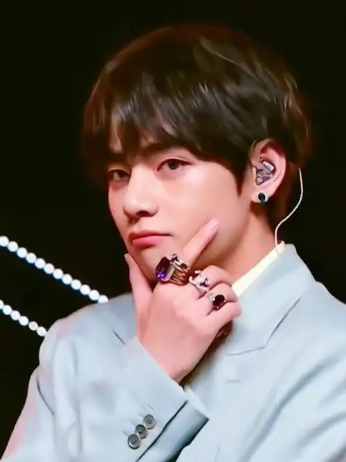 "回眸杀" 金泰亨 人物