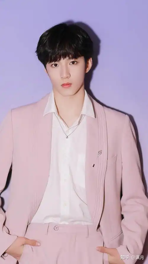 有没有刘耀文帅照,适合当壁纸的? - 知乎