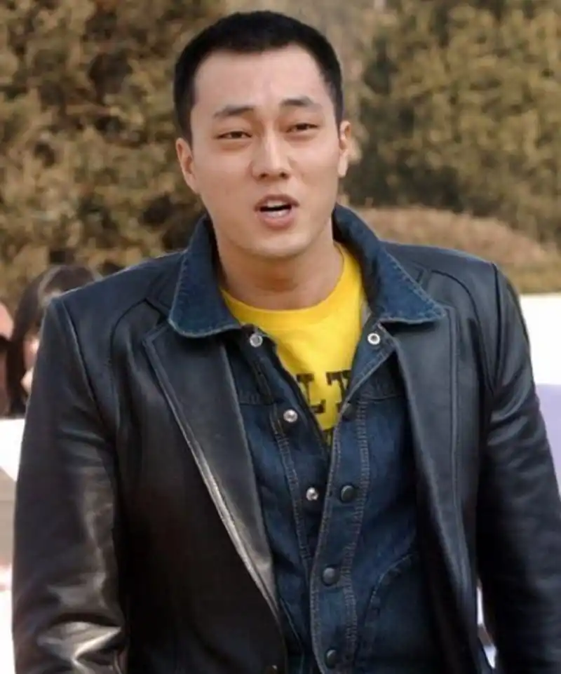 韩星寸头:苏志燮发际线堪忧,rain丑到没眼看!