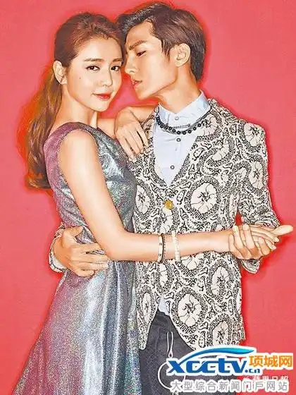 炎亚纶(右)与李毓芬之前主演三立《爱上两个我》.