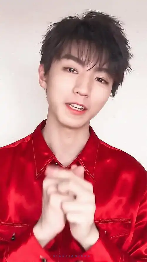 王俊凯考古oppo红衣小哥哥 cr.仙恋巨卡