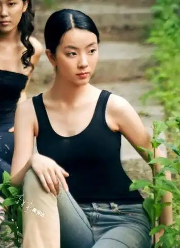 李思思:我这辈子最正确的决定,就是25岁嫁给了一个普通丈夫